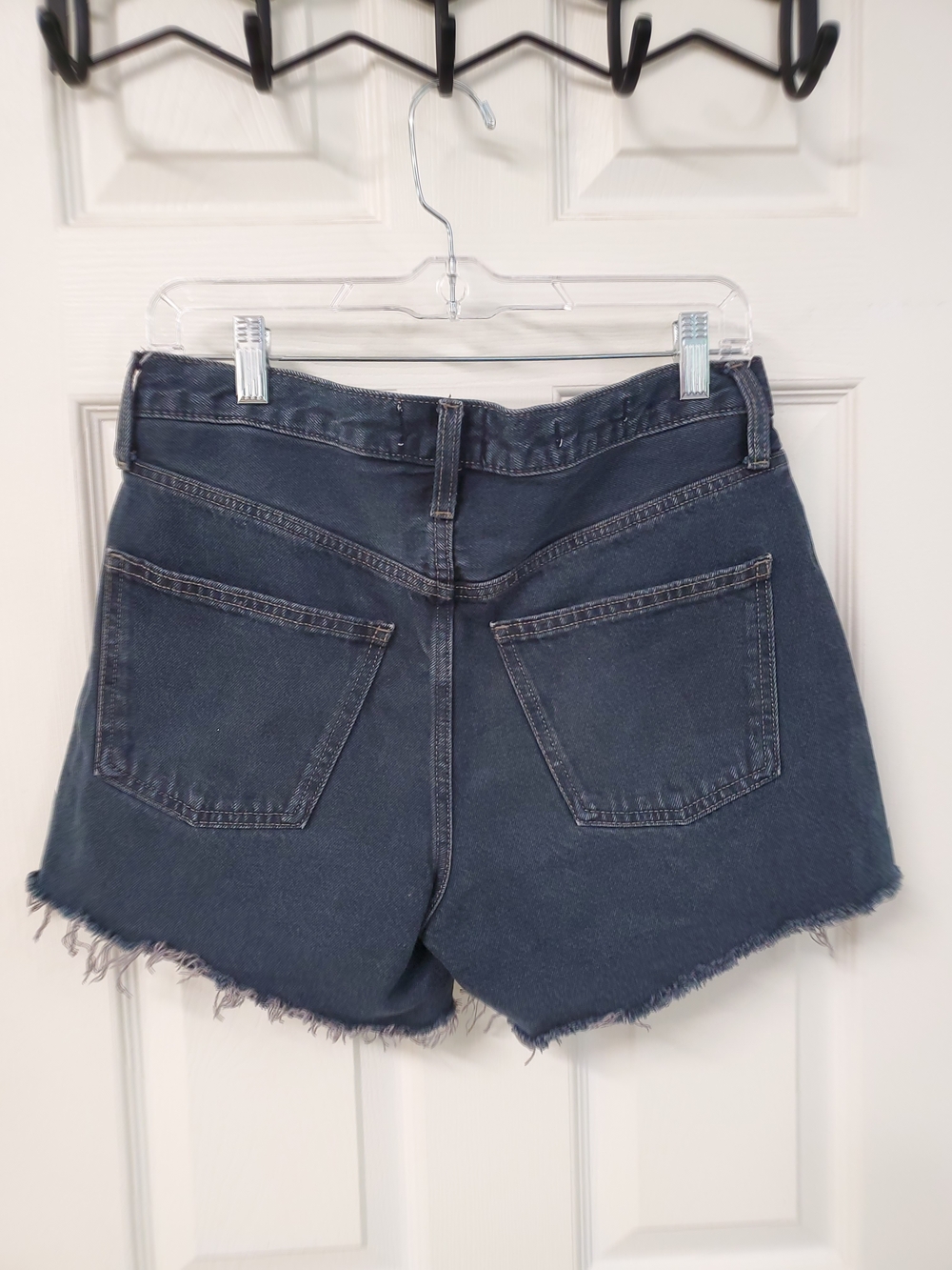 Universal Thread Mid Rise Baggy Jean Shorts - Picture 4 of 6